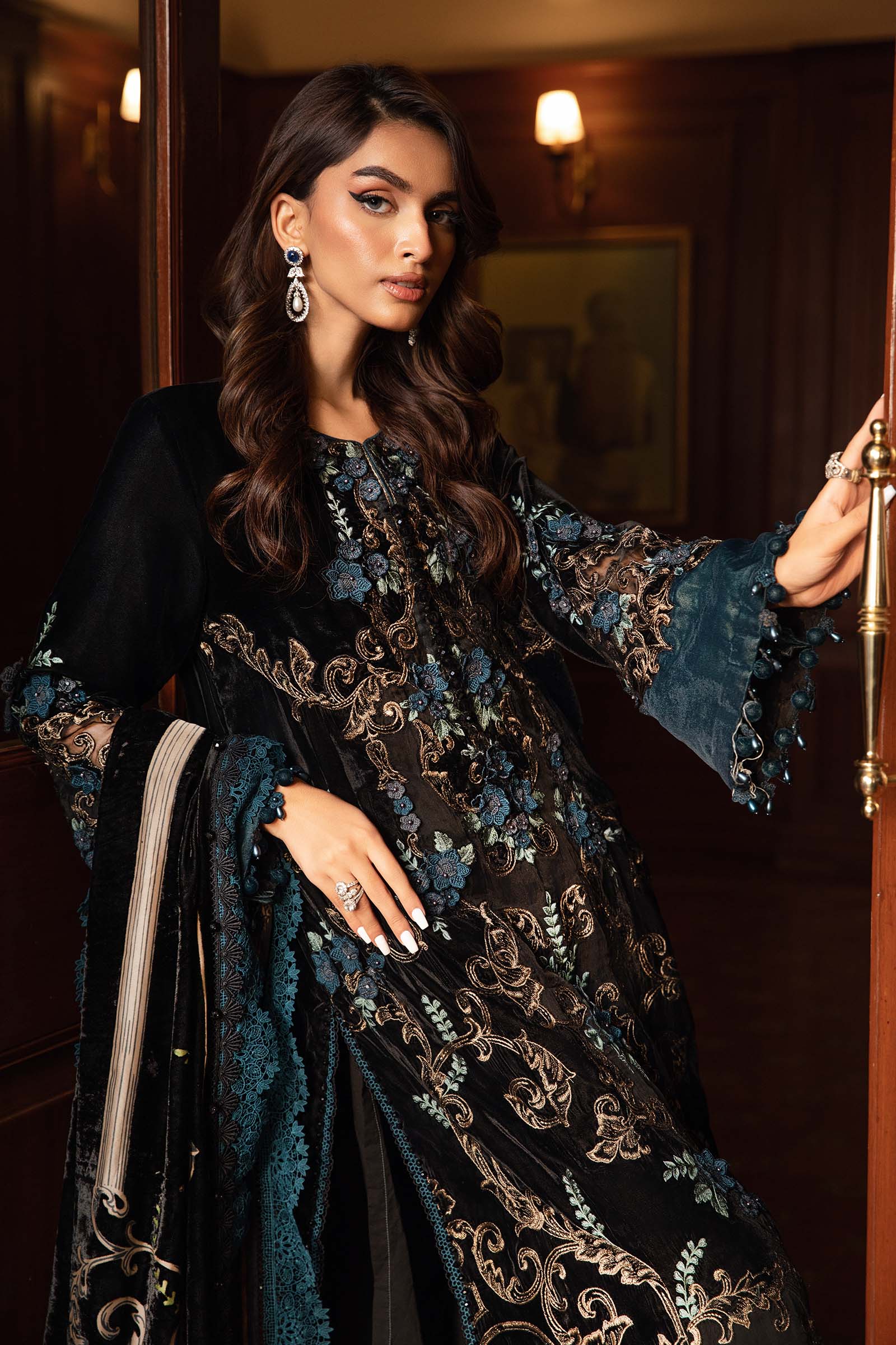 Embroidered Velvet Collection - Maria B - 03