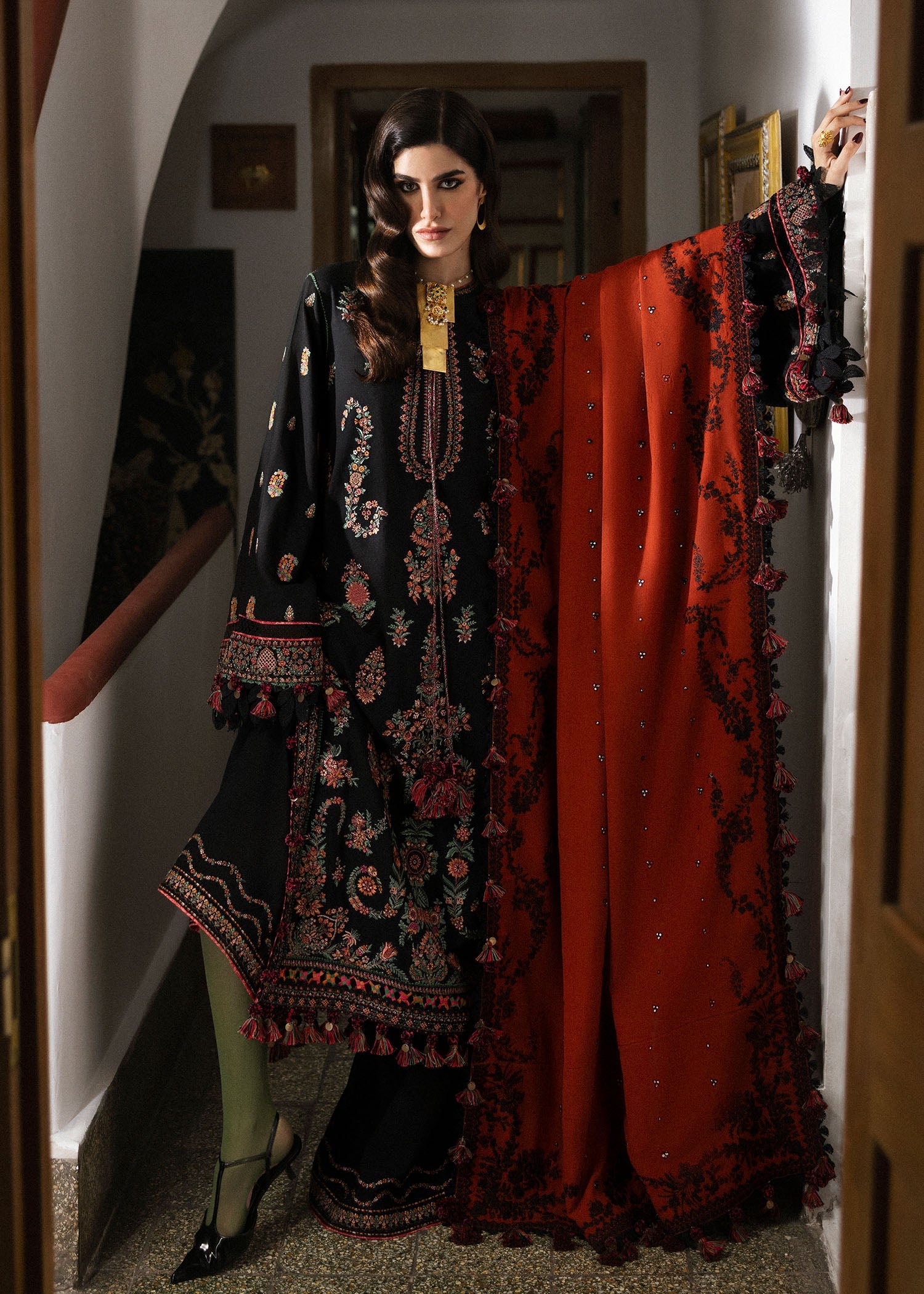 KARANDI A/W'24 Collection - Hussain Rehar - 01