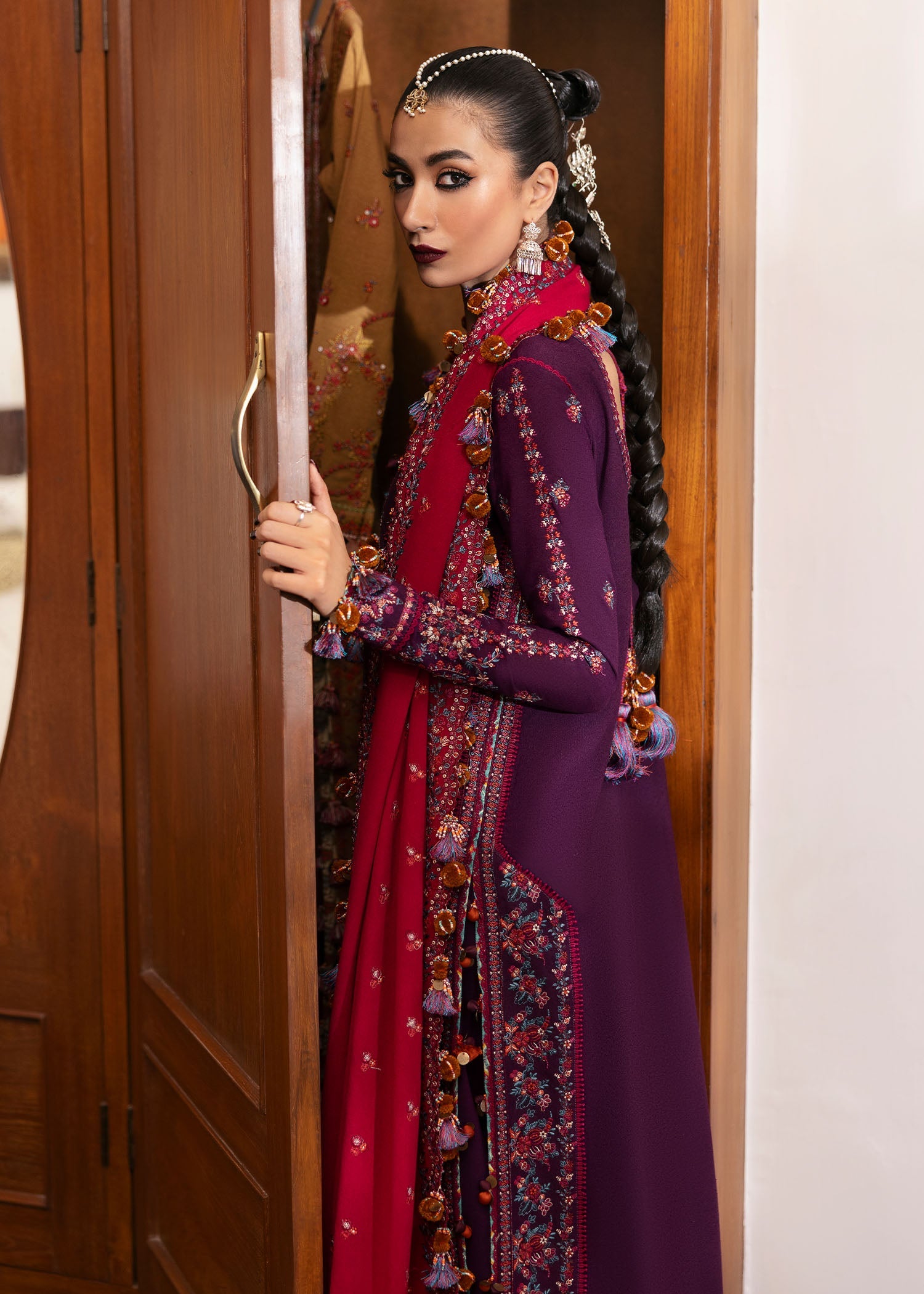 KARANDI A/W'24 Collection - Hussain Rehar - 09