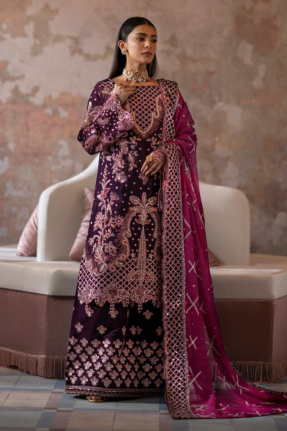 EMAAN ADEEL SAANJH LUXURY VELVET FORMAL '24 (02)