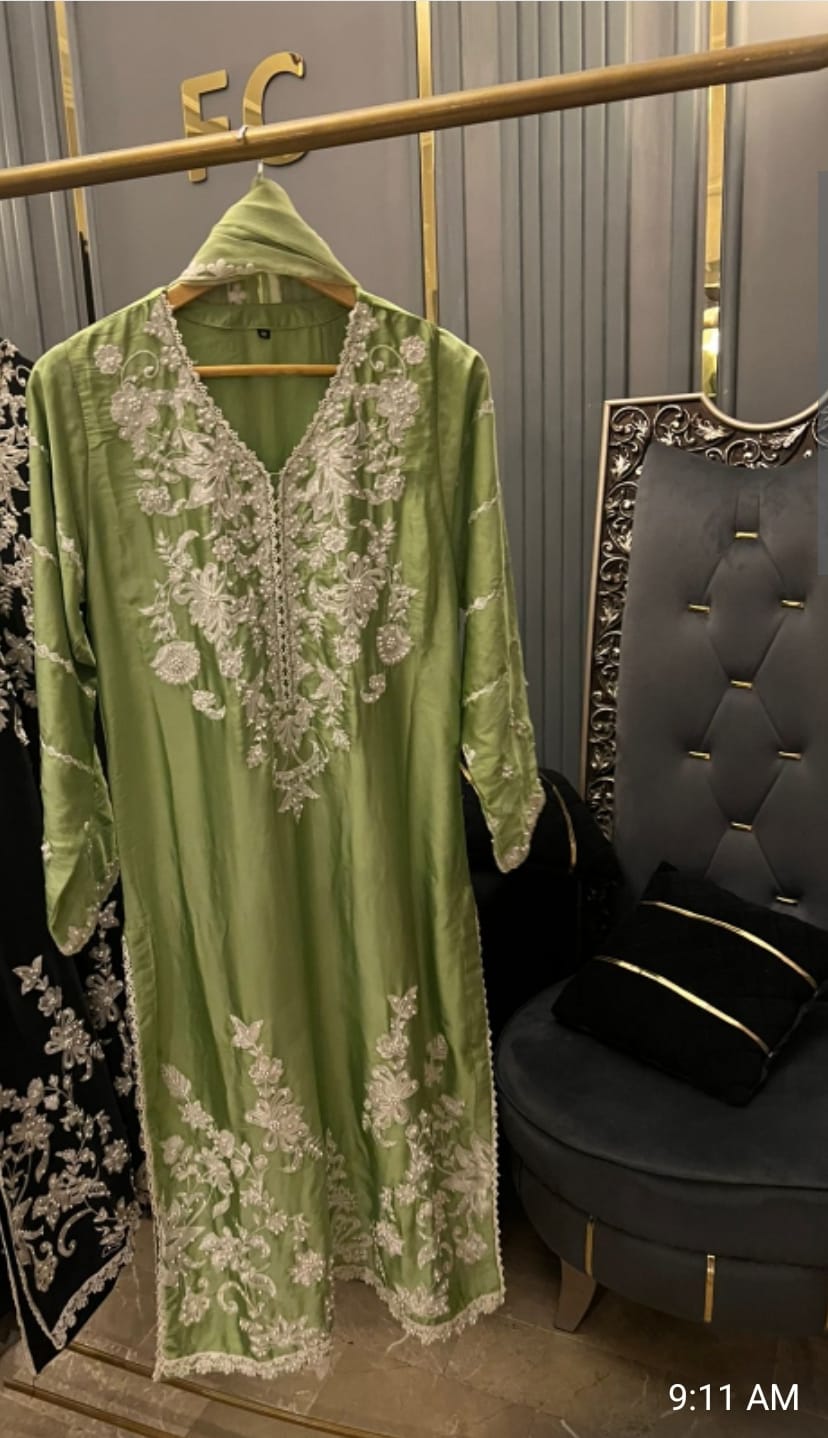 Falak Apparel's Beautiful Silk Embroidered & Embelished Article (Pista)