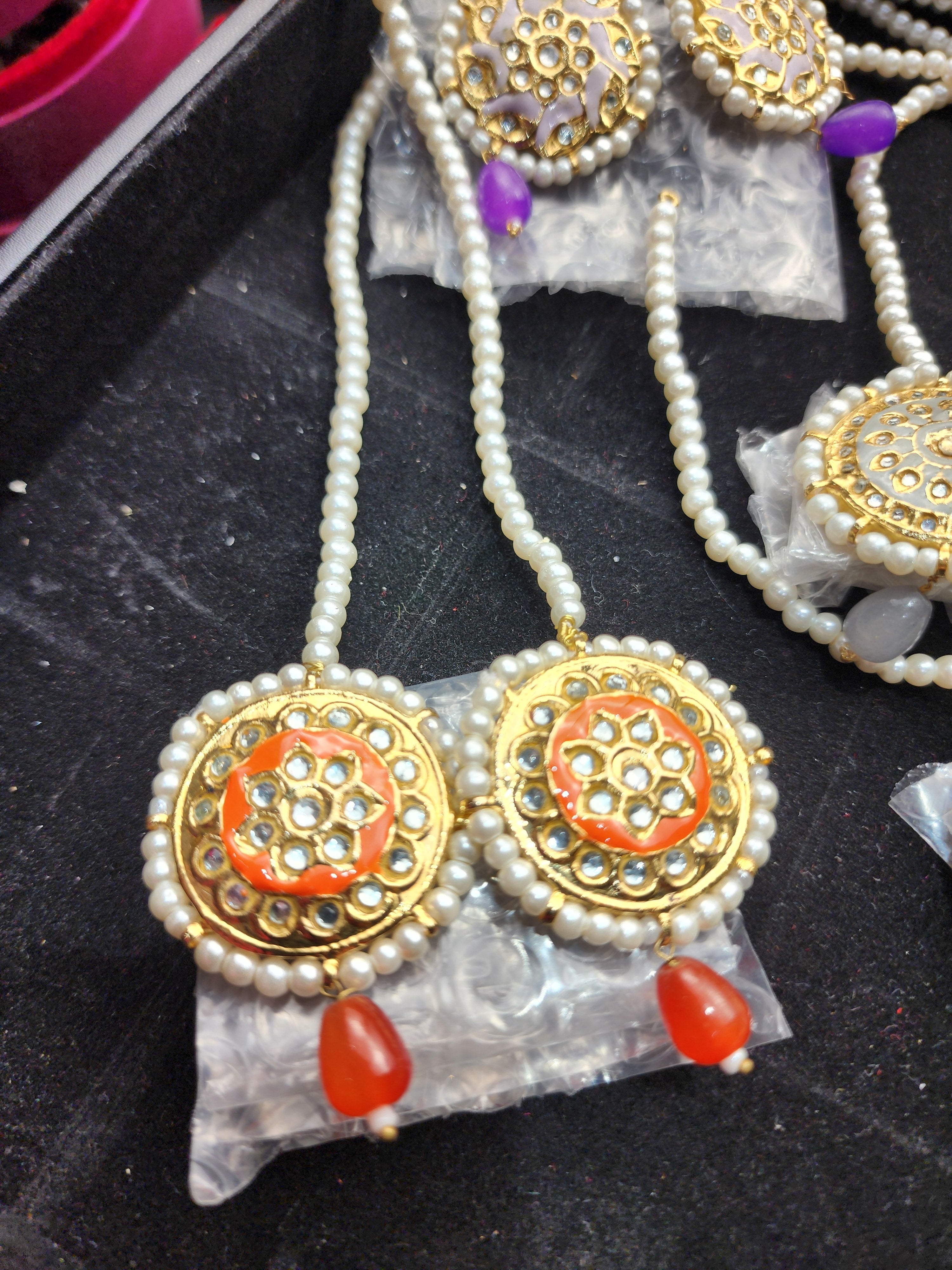 Original pakistani Thappa Kundan Meenakari Small size Earrings.