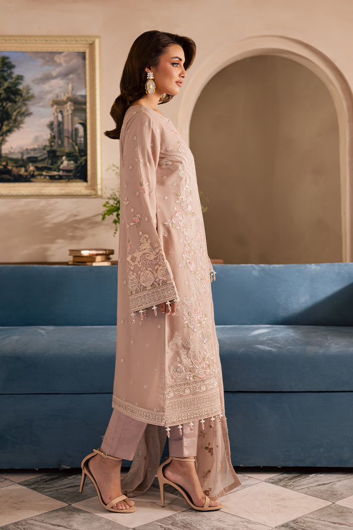 Emaan Adeel Luxury Chiffon Collection 2025.