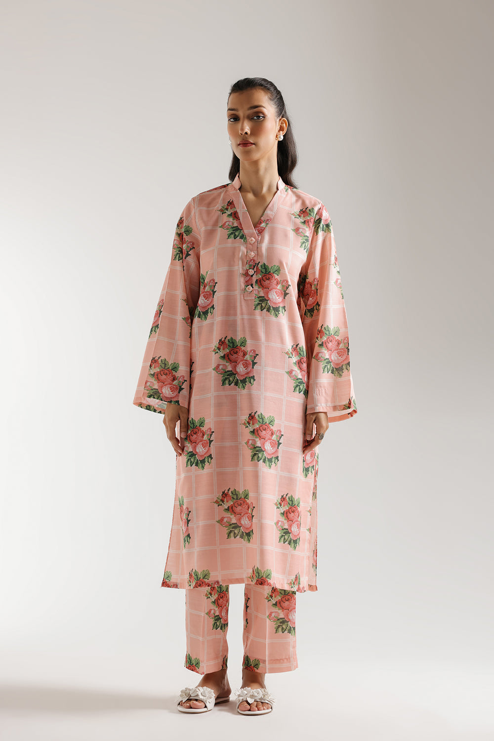 Ethnic Co order set .
