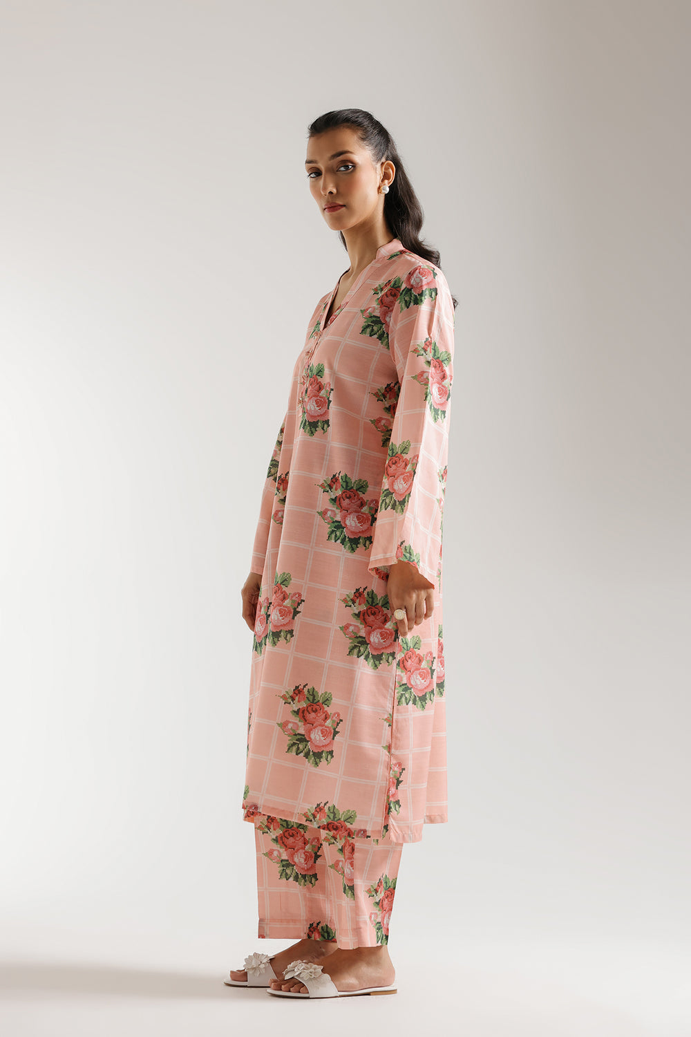 Ethnic Co order set .