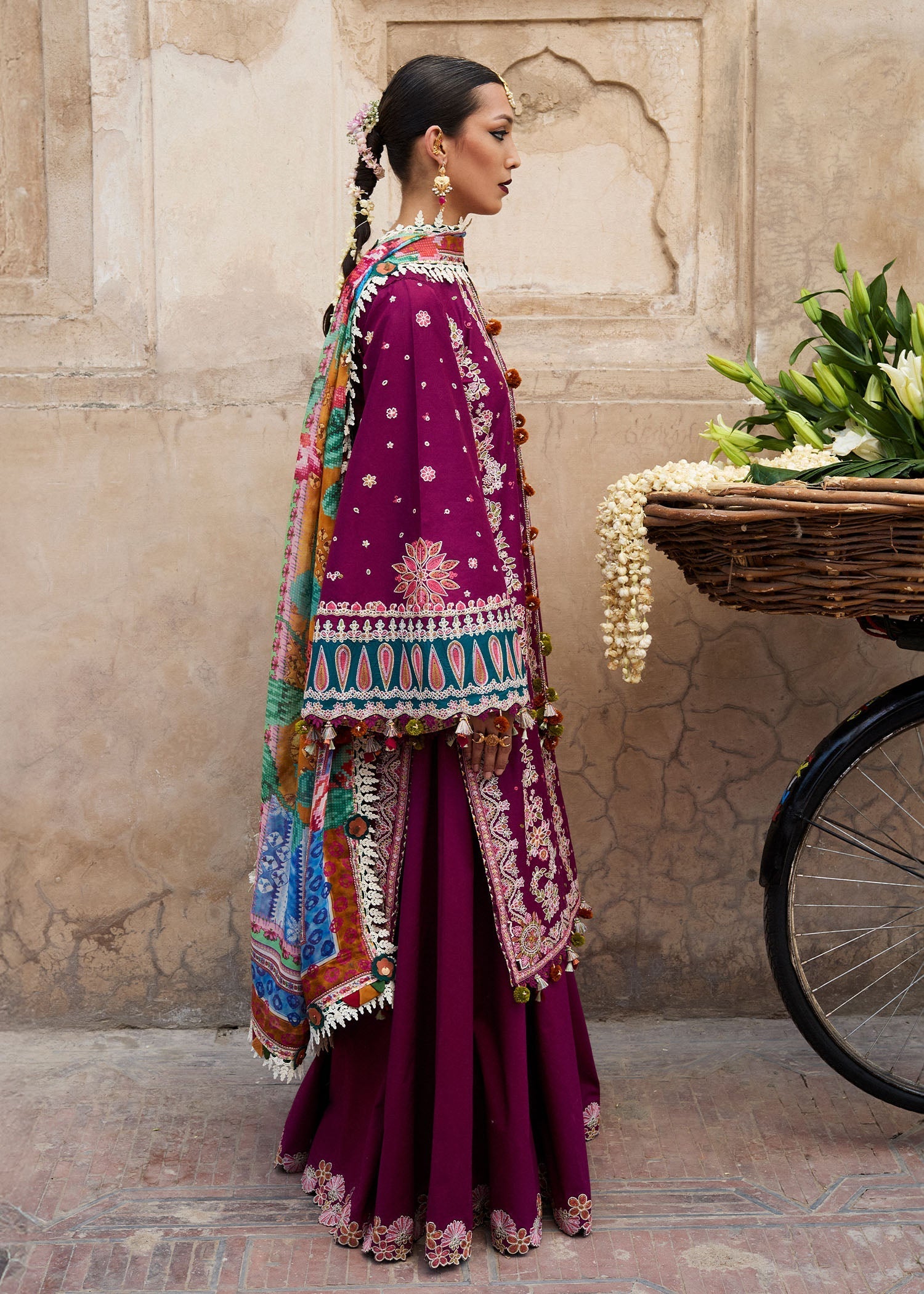 Hussainrehar Luxury Lawn Collection 2025