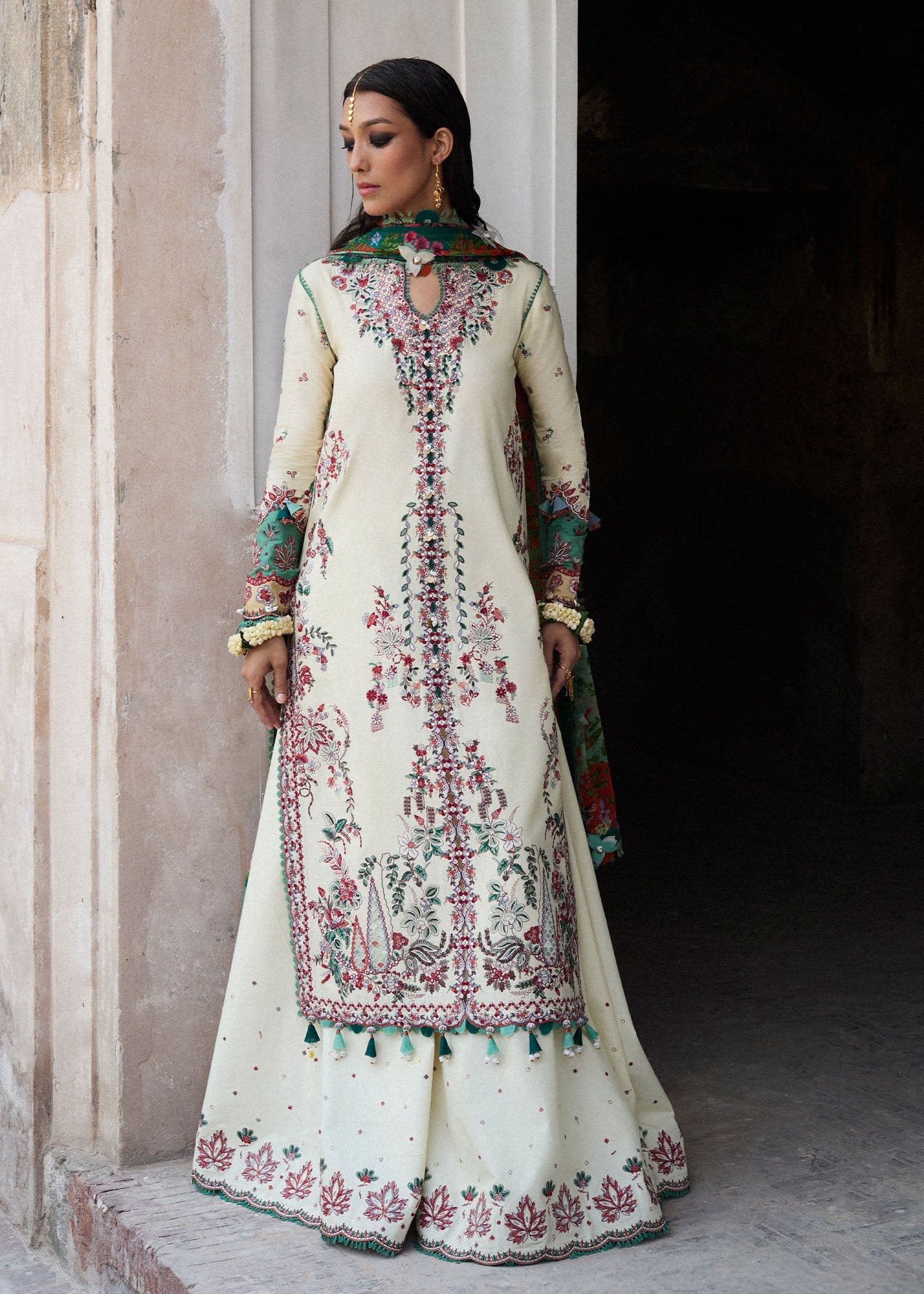 Hussainrehar Luxury Lawn Collection 2025