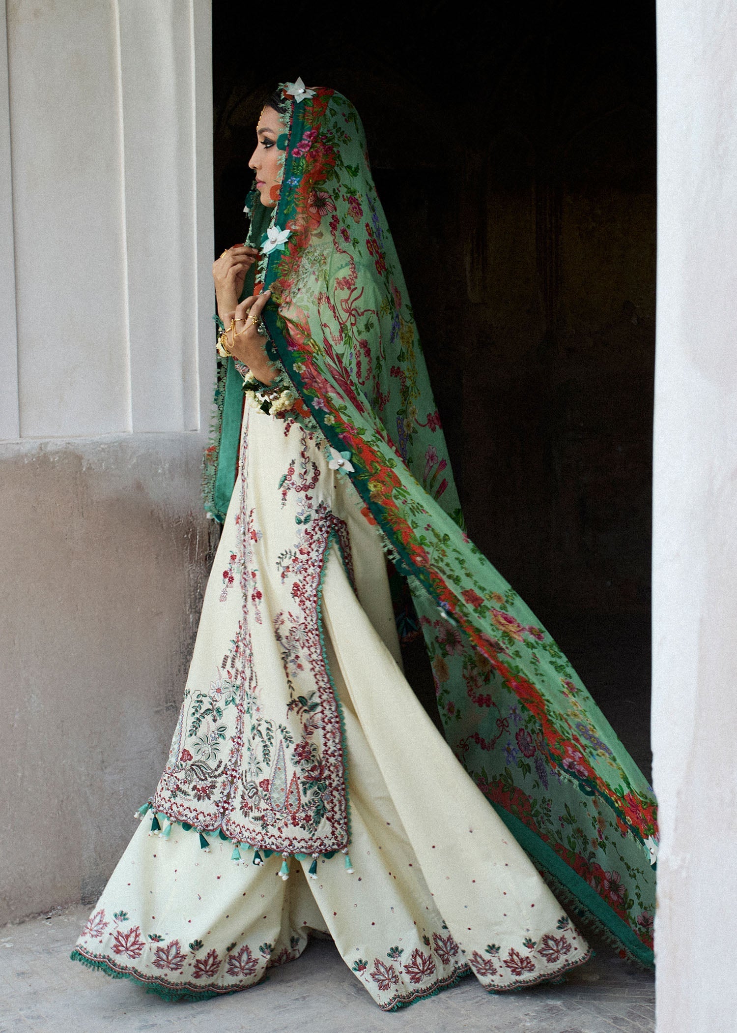 Hussainrehar Luxury Lawn Collection 2025