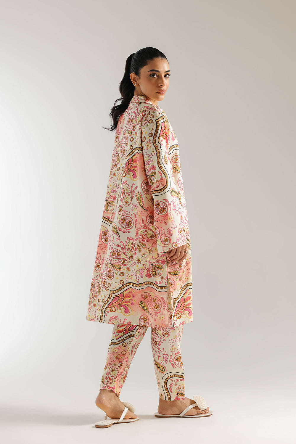 Ethnic co order set