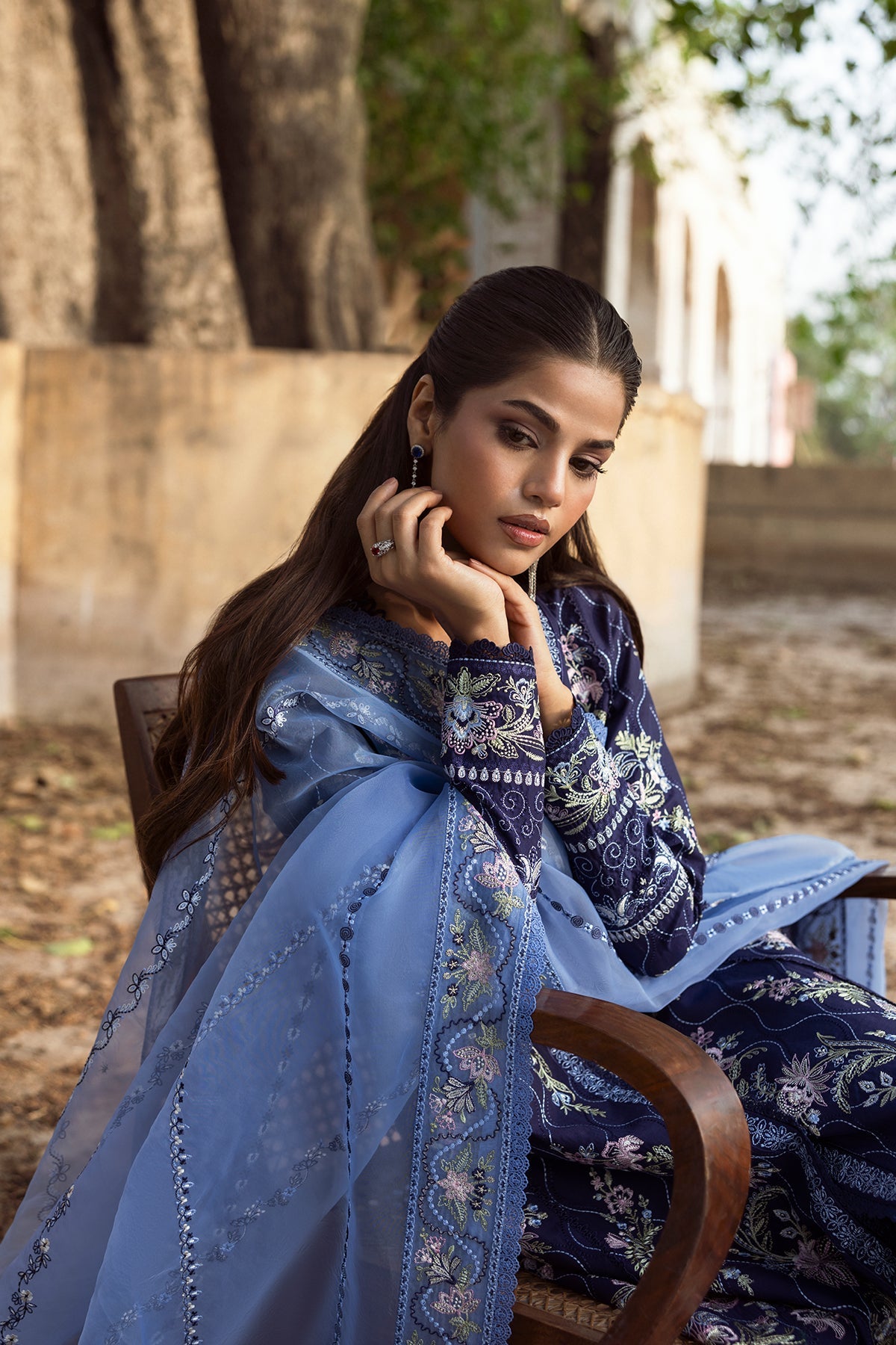 Afroze Luxury Lawn
