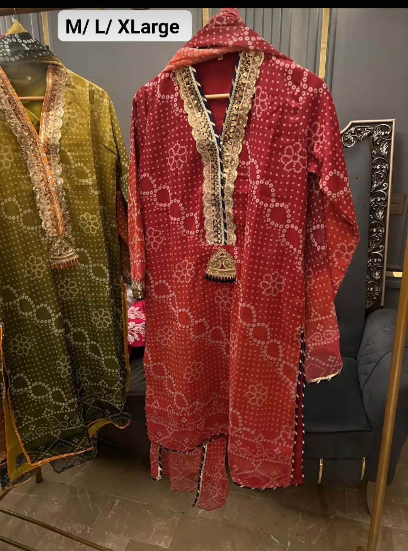 Chiffon heavy embroidered front and back 
With heavy embroidered dopatta
Silk trousers