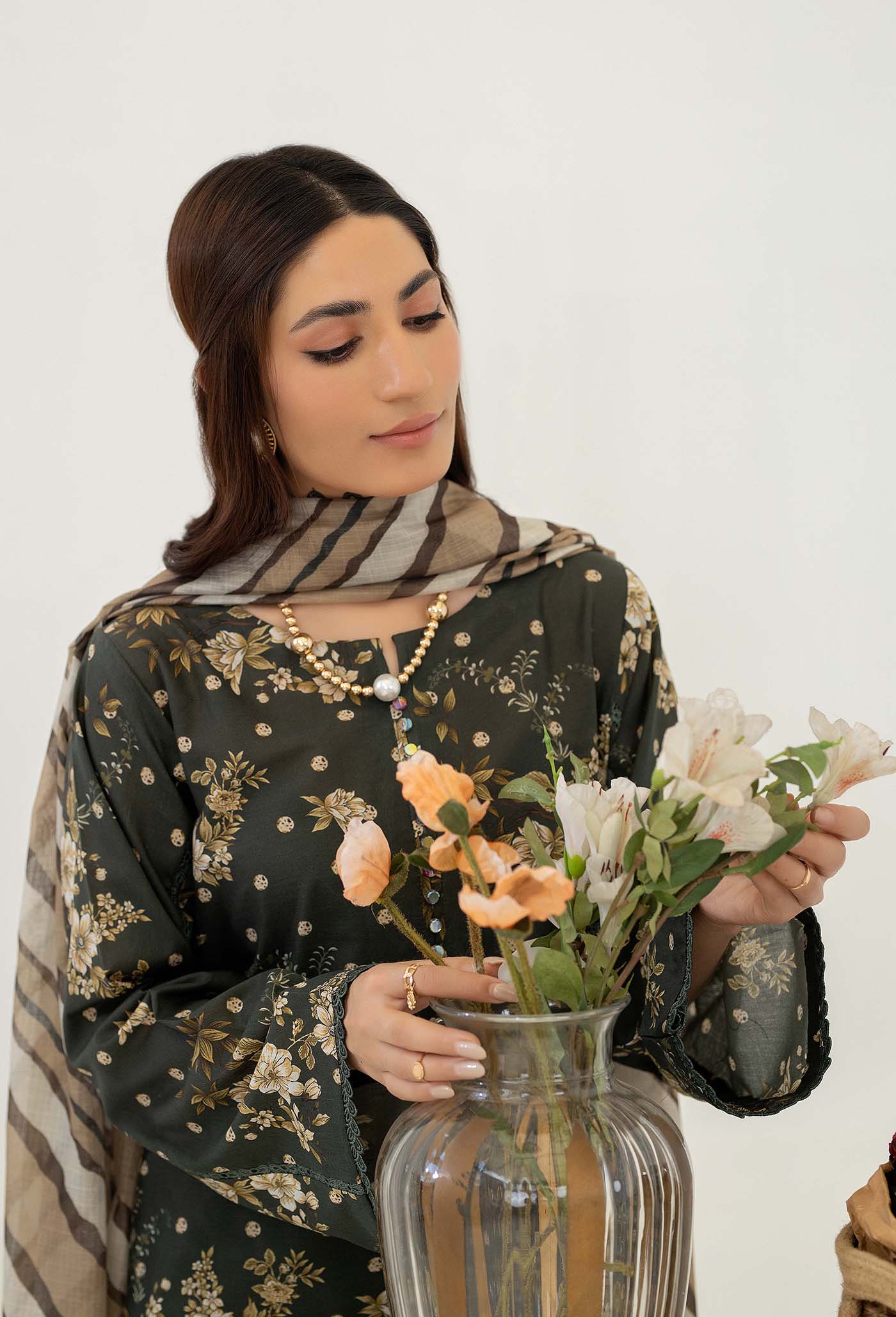 Adnan Libies Stitched 3 Pc
