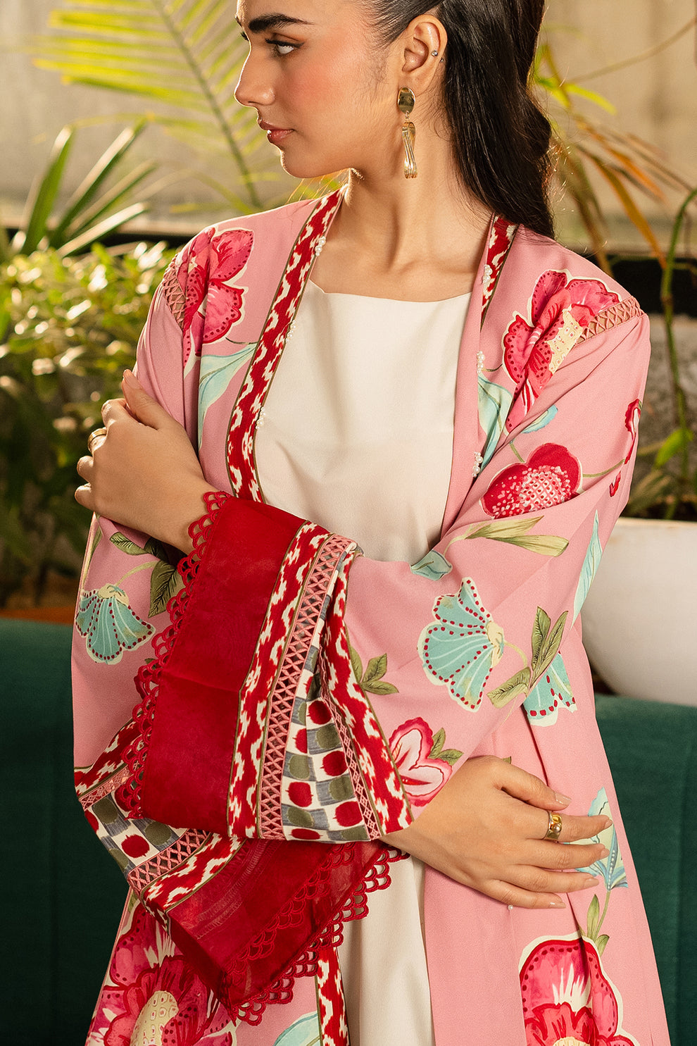 Lulusar Luxury Shrug Collection.