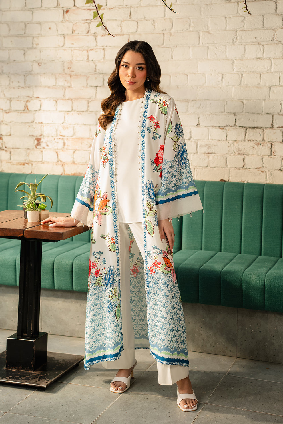 Lulusar Single Shrug Collection