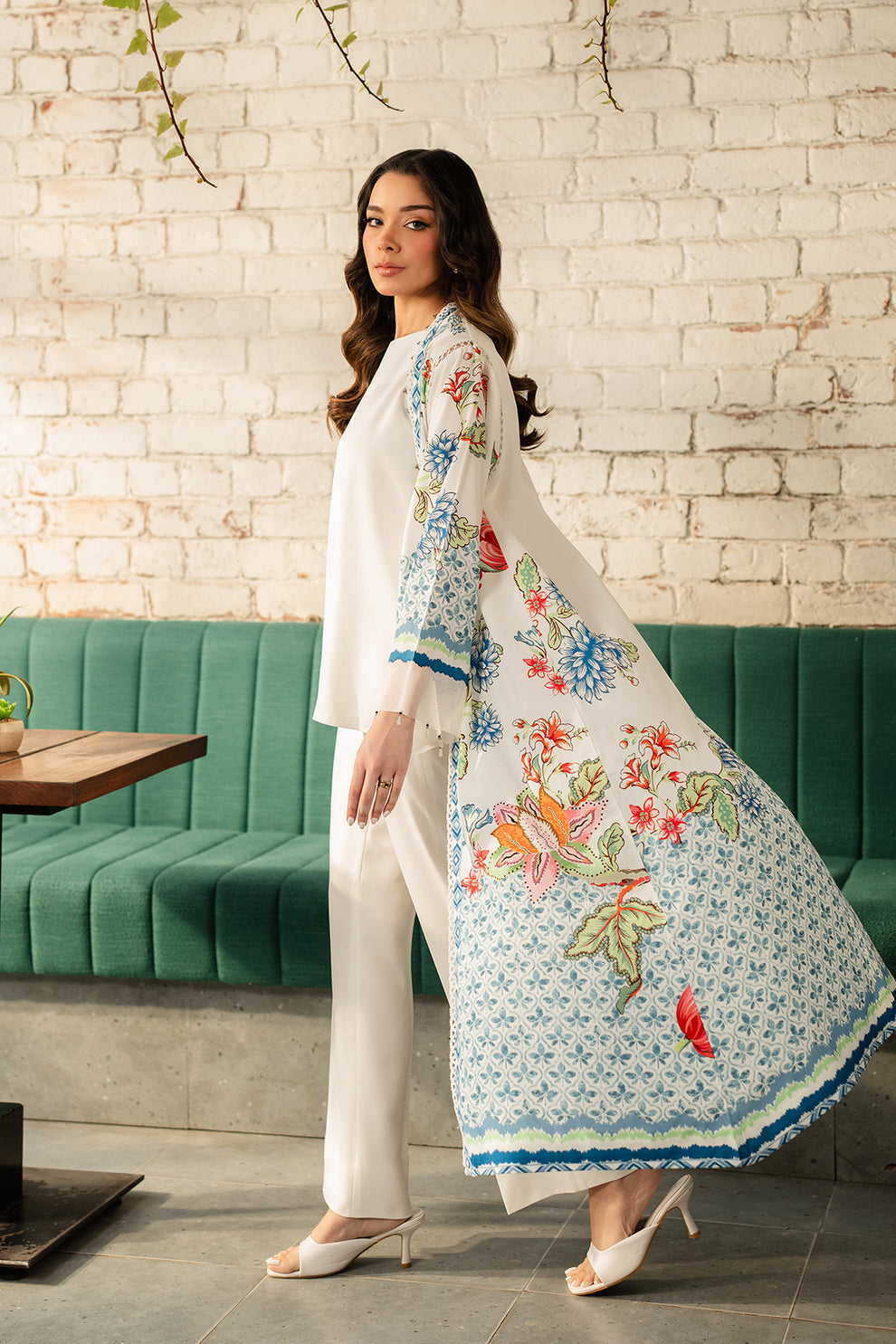 Lulusar Single Shrug Collection