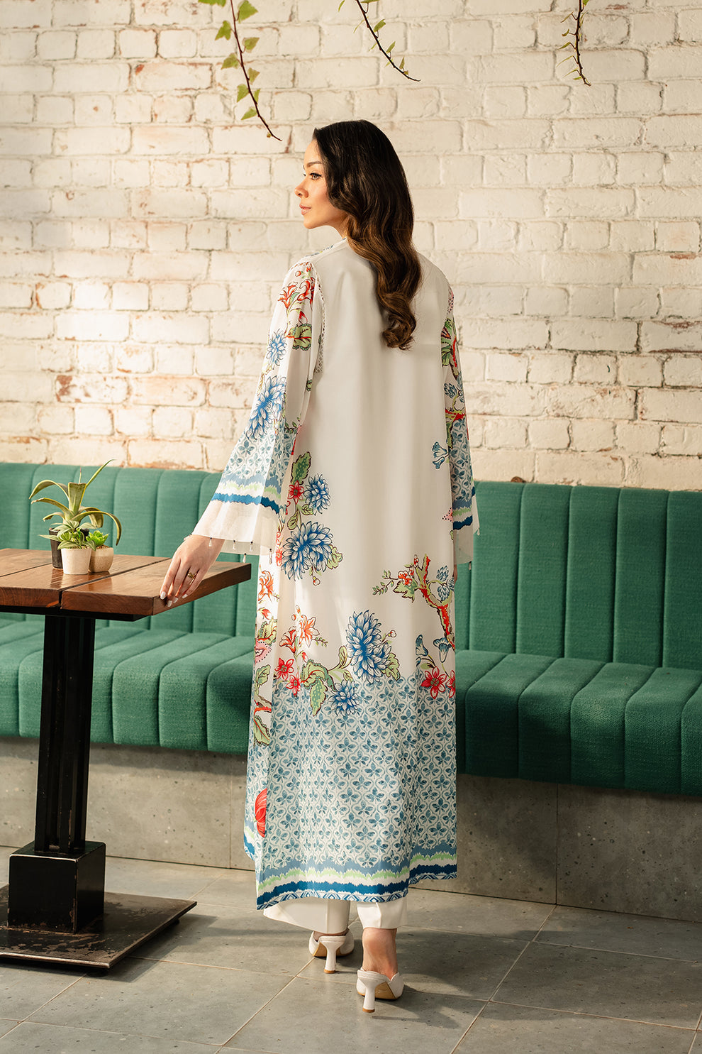 Lulusar Single Shrug Collection