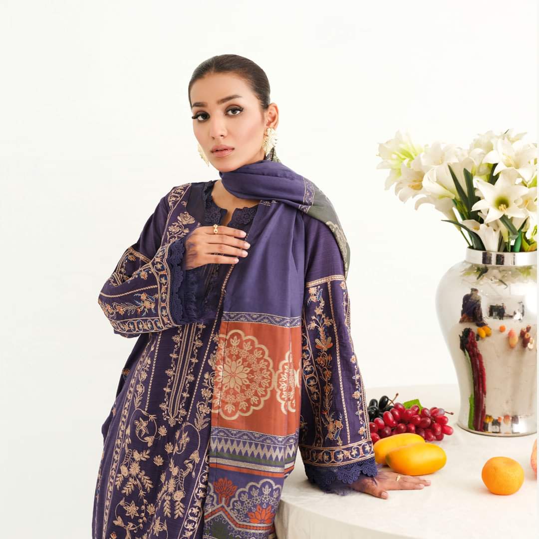 Johra Embroided Naveli Collection (04)