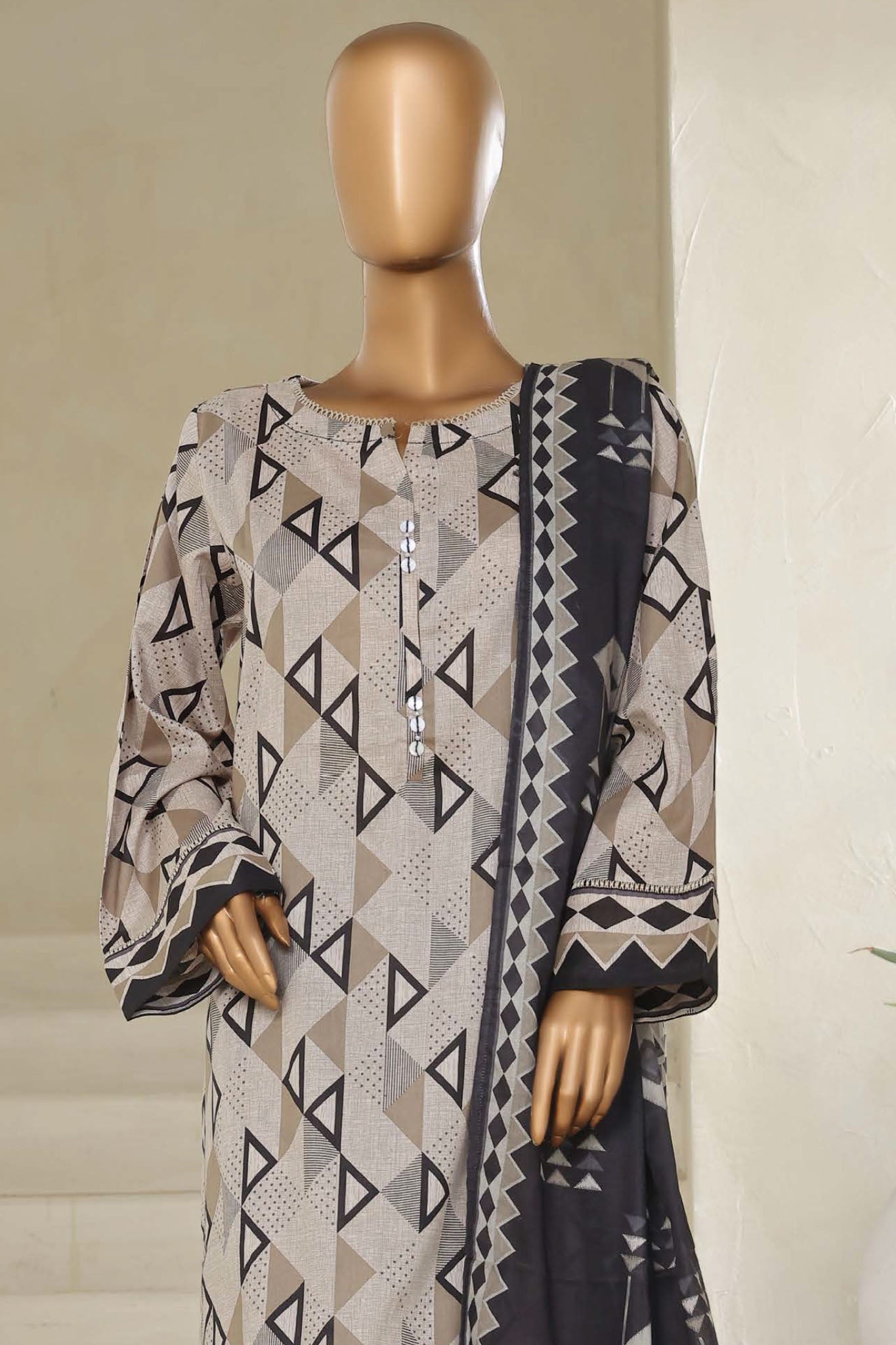 Sadabahar Printed Lawn Stitched 3PC.