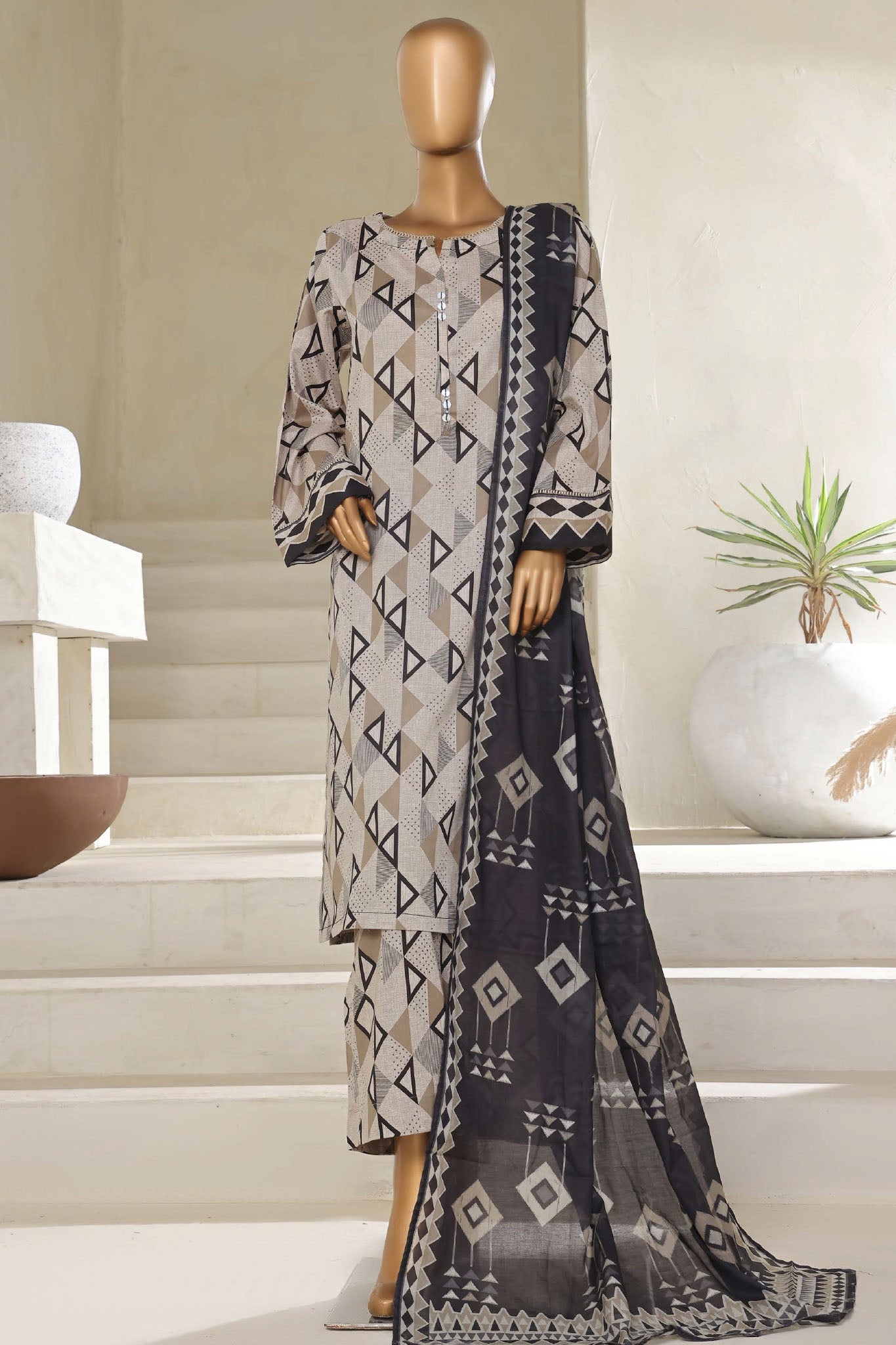Sadabahar Printed Lawn Stitched 3PC.